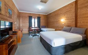 Mud Hut Motel Coober Pedy